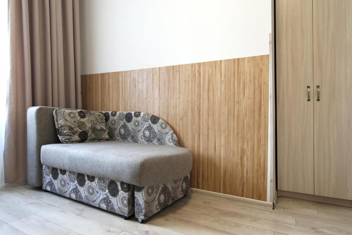 Buk Apartments On Doroshenka 25 Lviv Eksteriør billede