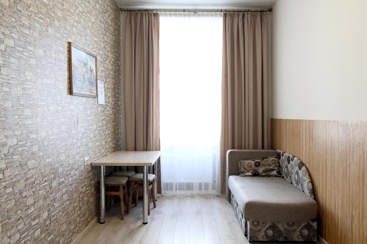 Buk Apartments On Doroshenka 25 Lviv Eksteriør billede