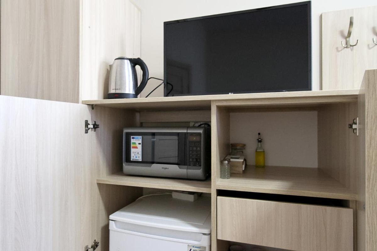 Buk Apartments On Doroshenka 25 Lviv Eksteriør billede